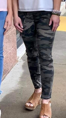 Camo Jean jegging